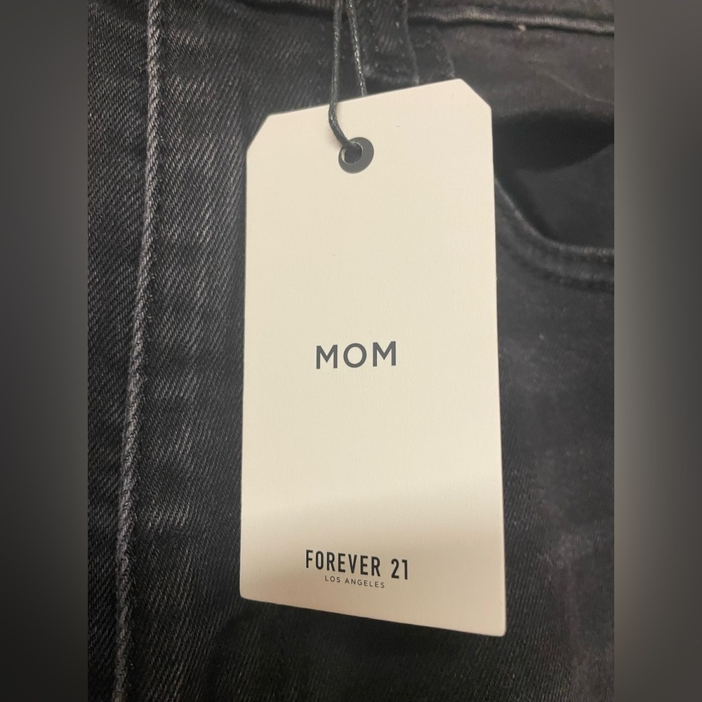 NWT Forever 21 Mom Jeans Black Skinny Jeans High Rise size 26 stretch nwt - Picture 6 of 12
